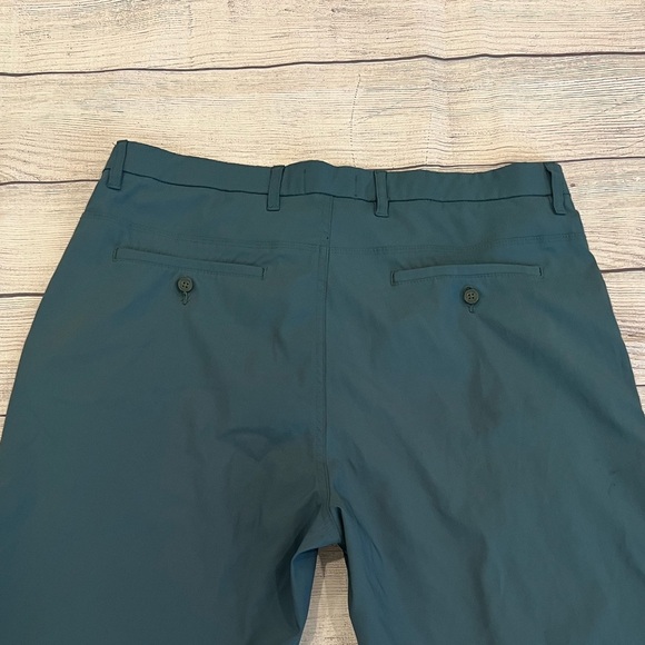 TRUNKS Blue Flat Front Shorts with Modern Fit/size 32 - Picture 5 of 7